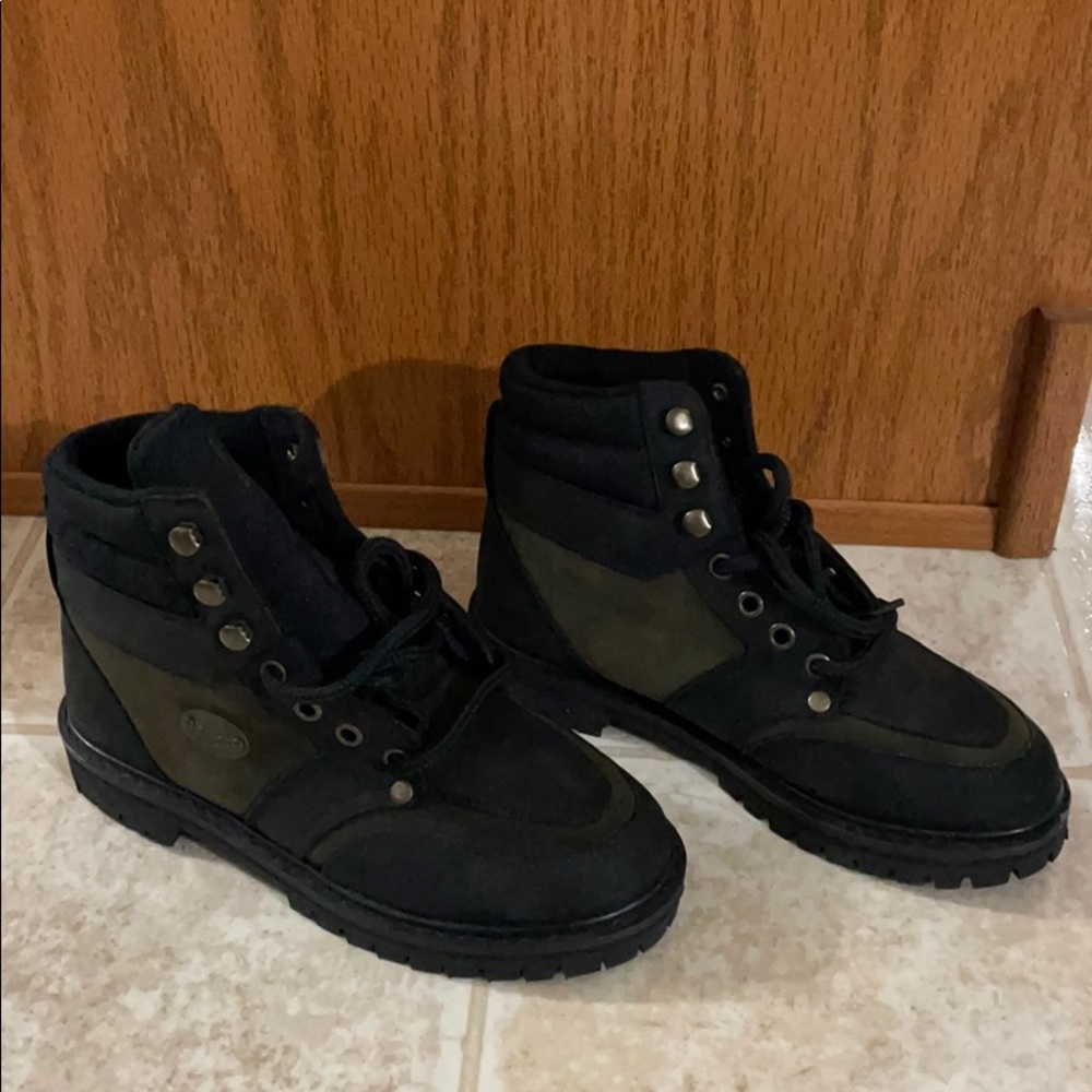 LA GEAR boy’s boots